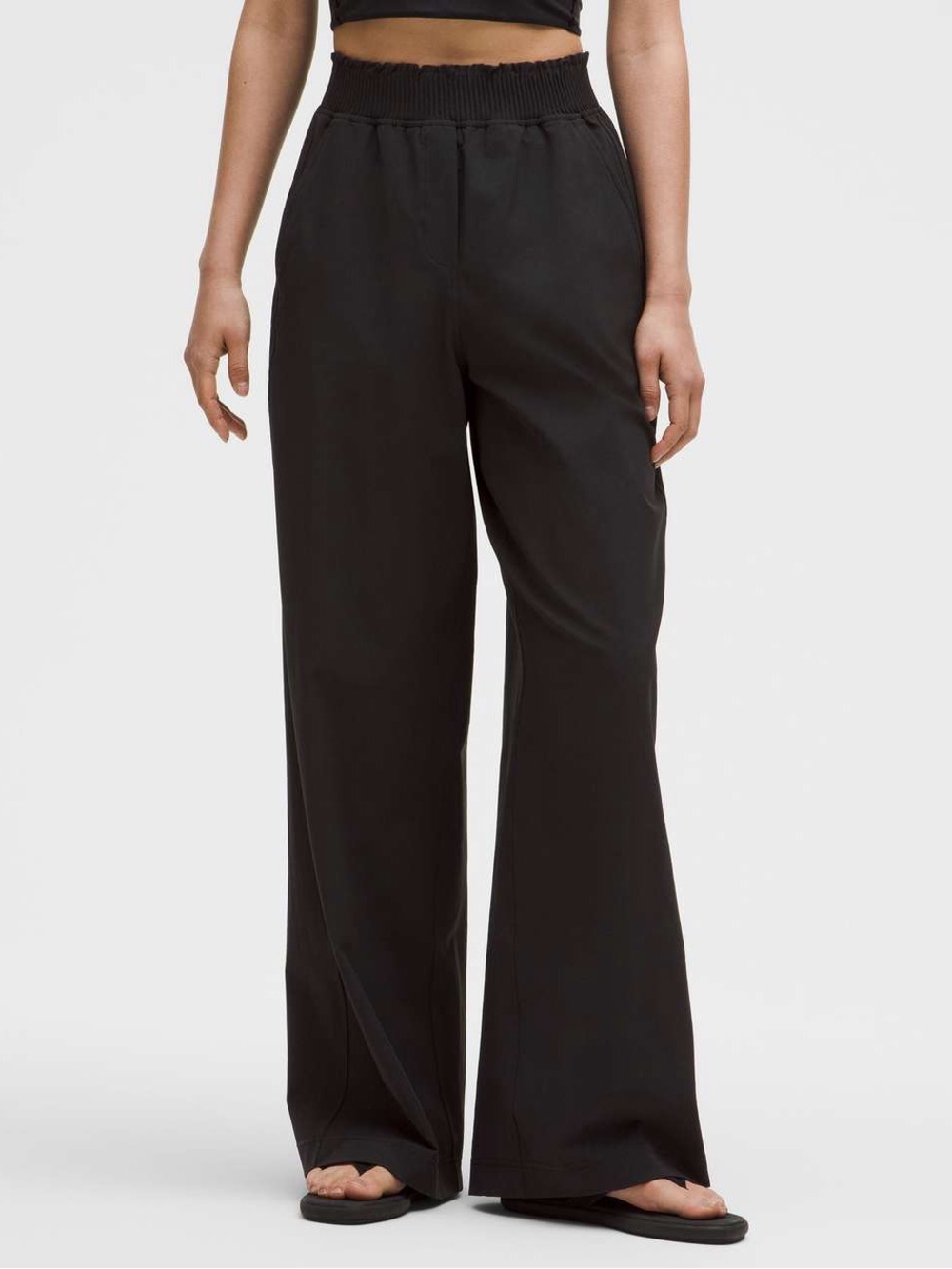 NWT Lululemon Stretch Woven Ruffle-Waist Wide Leg Pant